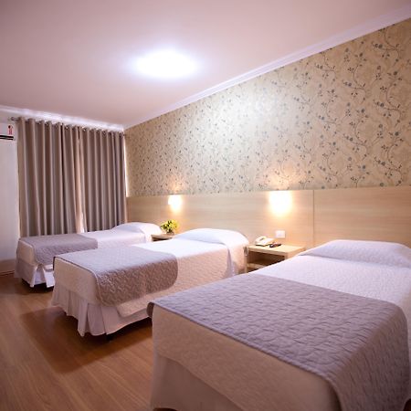 Hotel Rafain Centro Фос ду Игуасу Екстериор снимка