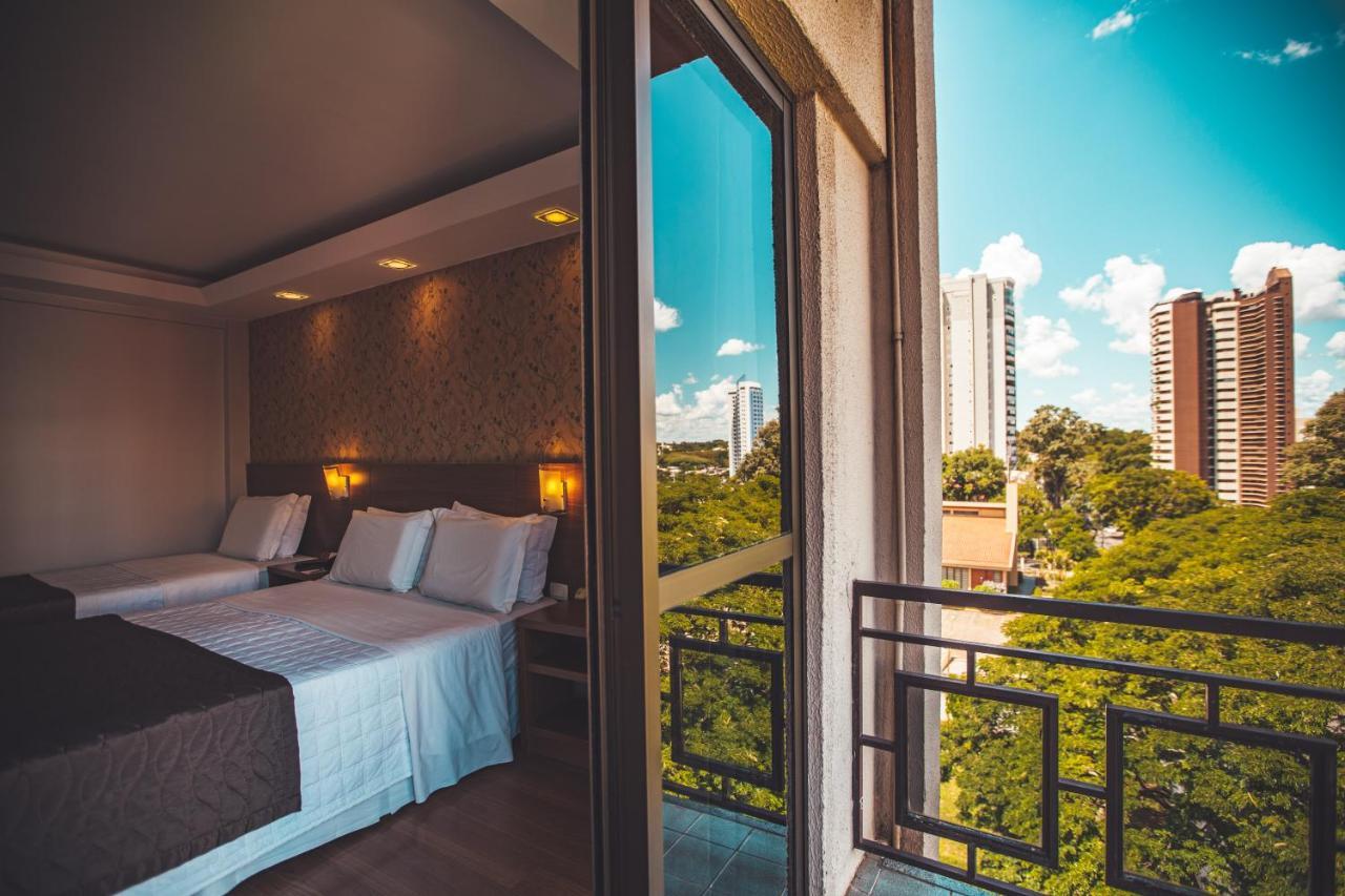 Hotel Rafain Centro Фос ду Игуасу Екстериор снимка