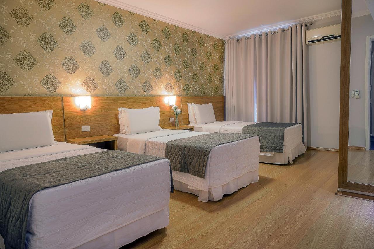Hotel Rafain Centro Фос ду Игуасу Екстериор снимка