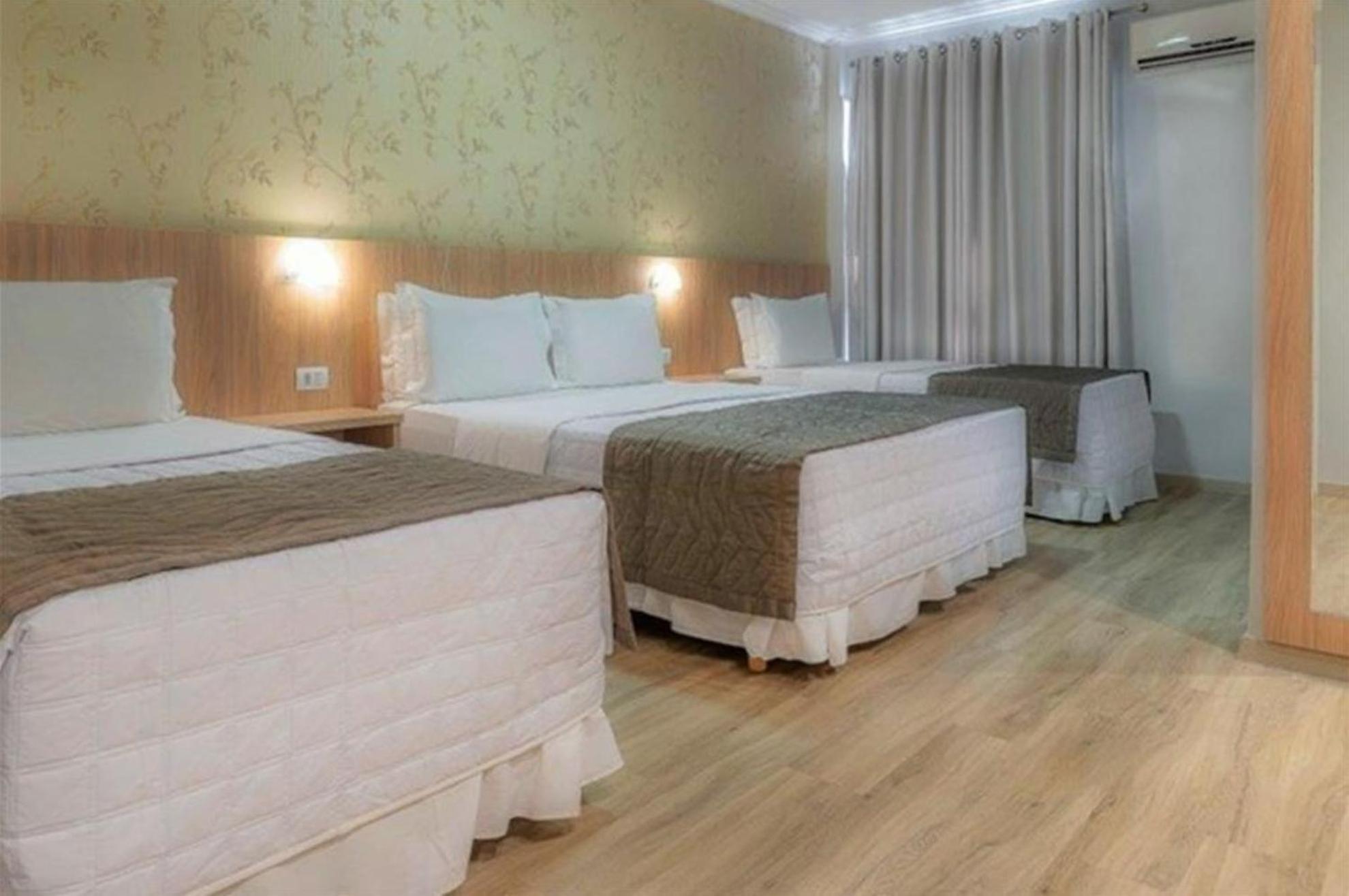 Hotel Rafain Centro Фос ду Игуасу Екстериор снимка